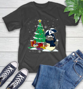 NFL Dallas Cowboys Snoopy Charlie Brown Christmas Football Super Bowl Sports T-Shirt